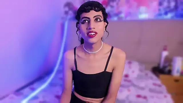 Unleash your urge for fetish cams livestreamers with our pick of steaming hot models, versed in the art of seduction and indulgence.