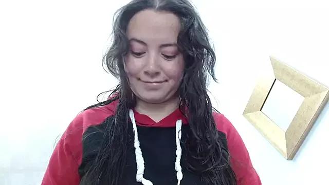 elamurray from StripChat is Freechat