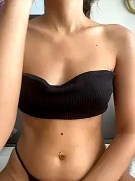 Photos of elasuyum from StripChat is Freechat