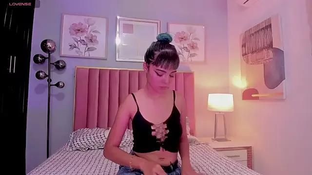 Unleash your urge for fetish cams livestreamers with our pick of steaming hot models, versed in the art of seduction and indulgence.
