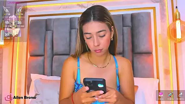 elianabrown from StripChat is Freechat