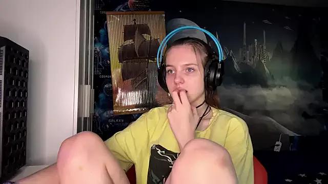 Unleash your urge for fetish cams livestreamers with our pick of steaming hot models, versed in the art of seduction and indulgence.