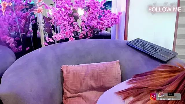 Unleash your urge for fetish cams livestreamers with our pick of steaming hot models, versed in the art of seduction and indulgence.
