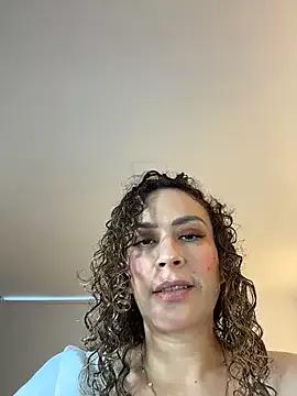 Elizabeth_Dupont from StripChat is Freechat