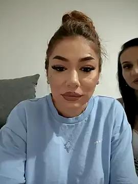 Unleash your urge for fetish cams livestreamers with our pick of steaming hot models, versed in the art of seduction and indulgence.