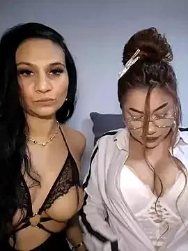 Unleash your urge for fetish cams livestreamers with our pick of steaming hot models, versed in the art of seduction and indulgence.