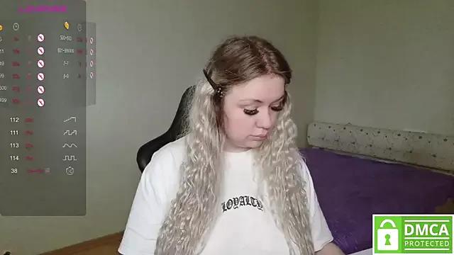 elven_dreams_ from StripChat is Freechat