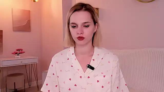 ElvinaGodsil from StripChat is Freechat