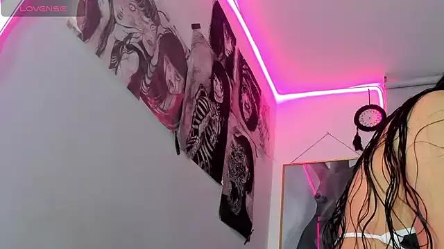 Emilly_Rivera from StripChat is Freechat