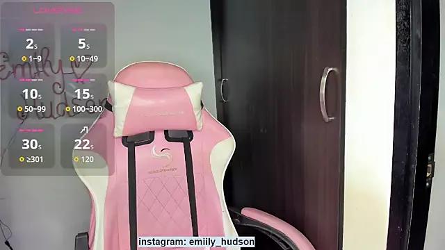 Unleash your urge for fetish cams livestreamers with our pick of steaming hot models, versed in the art of seduction and indulgence.