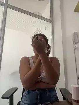 Emily_Jonness_ from StripChat is Freechat