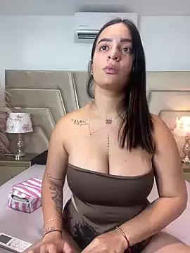 Unleash your urge for fetish cams livestreamers with our pick of steaming hot models, versed in the art of seduction and indulgence.