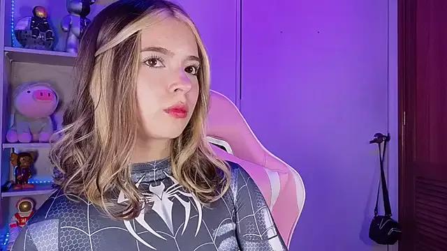 EmilyMiller_ from StripChat is Freechat