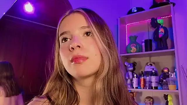 Unleash your urge for fetish cams livestreamers with our pick of steaming hot models, versed in the art of seduction and indulgence.