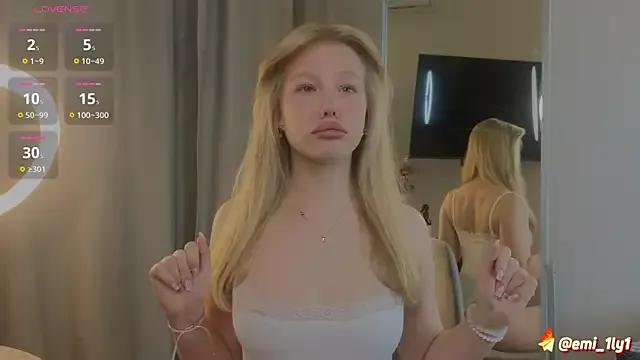 emilyshepar_d from StripChat is Freechat