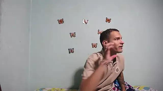 Unleash your urge for fetish cams livestreamers with our pick of steaming hot models, versed in the art of seduction and indulgence.