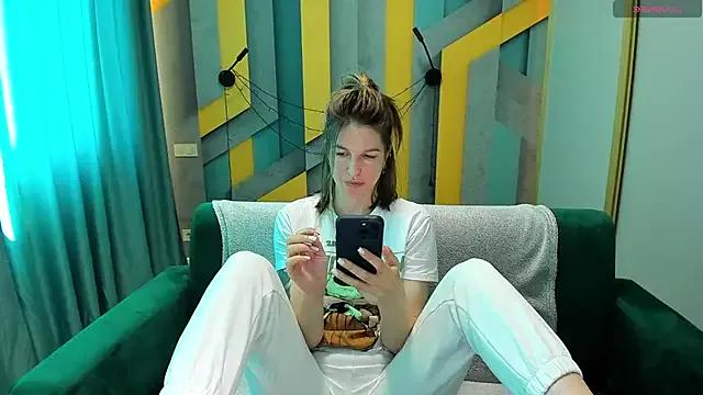 Unleash your urge for fetish cams livestreamers with our pick of steaming hot models, versed in the art of seduction and indulgence.