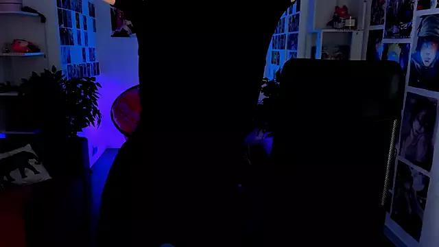 EmilyWilden from StripChat is Freechat
