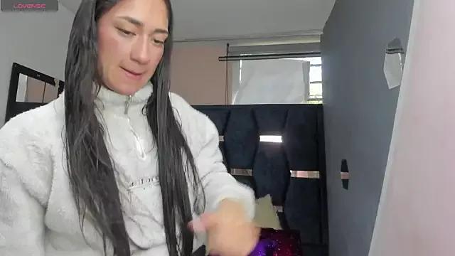 Emma__Hot__ from StripChat is Freechat
