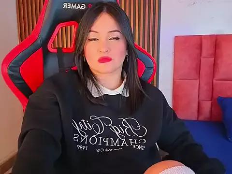 Unleash your urge for fetish cams livestreamers with our pick of steaming hot models, versed in the art of seduction and indulgence.