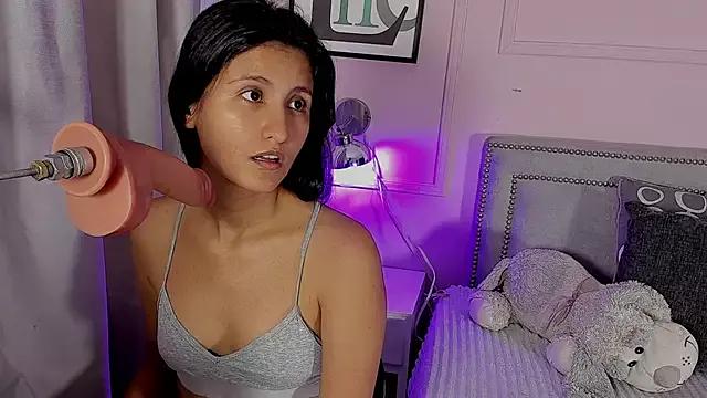 Unleash your urge for fetish cams livestreamers with our pick of steaming hot models, versed in the art of seduction and indulgence.