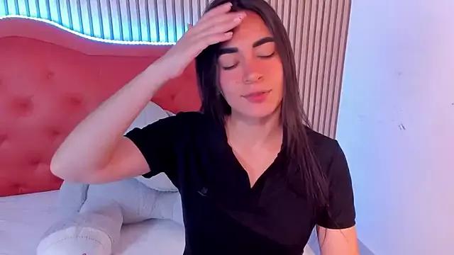 Unleash your urge for fetish cams livestreamers with our pick of steaming hot models, versed in the art of seduction and indulgence.