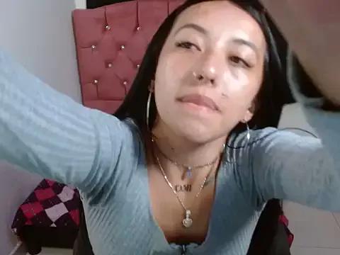 Emma_Thompson2 from StripChat is Freechat