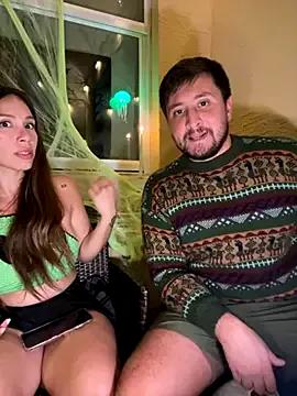 Unleash your urge for fetish cams livestreamers with our pick of steaming hot models, versed in the art of seduction and indulgence.