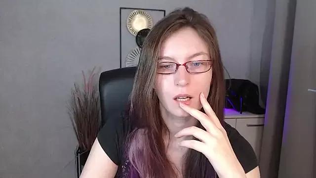 Unleash your urge for fetish cams livestreamers with our pick of steaming hot models, versed in the art of seduction and indulgence.