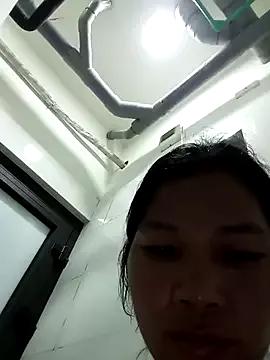 EmMay123 from StripChat is Freechat