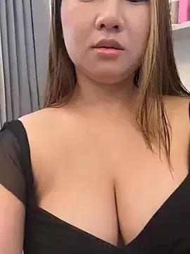 Emmie767 from StripChat is Freechat