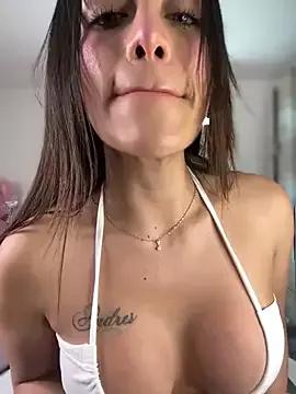 Emmily_19 from StripChat is Freechat