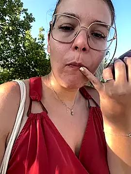 EmyLana from StripChat is Freechat