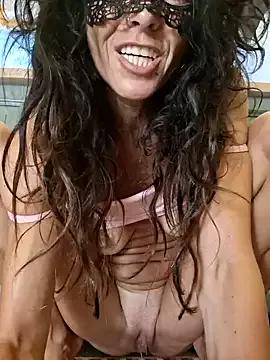 Unleash your urge for fetish cams livestreamers with our pick of steaming hot models, versed in the art of seduction and indulgence.