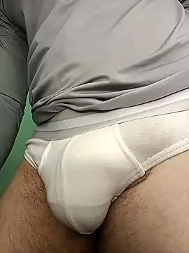Enzo-wolf33 from StripChat is Freechat