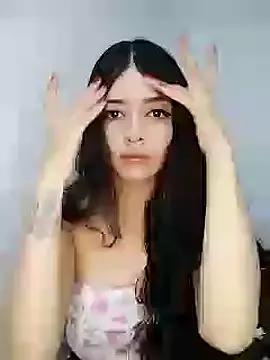 Esmeralda_latina from StripChat is Freechat