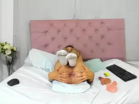 Unleash your urge for fetish cams livestreamers with our pick of steaming hot models, versed in the art of seduction and indulgence.