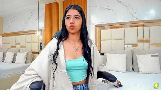 Unleash your urge for fetish cams livestreamers with our pick of steaming hot models, versed in the art of seduction and indulgence.
