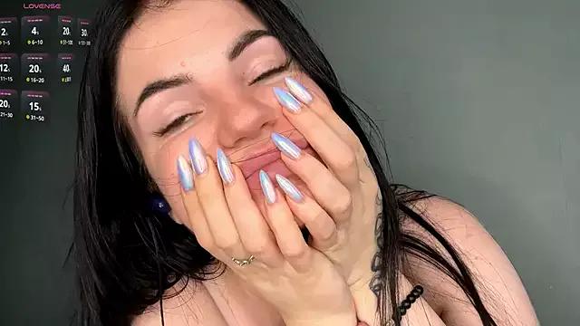 Unleash your urge for fetish cams livestreamers with our pick of steaming hot models, versed in the art of seduction and indulgence.