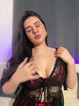 Unleash your urge for fetish cams livestreamers with our pick of steaming hot models, versed in the art of seduction and indulgence.