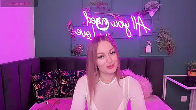 Unleash your urge for fetish cams livestreamers with our pick of steaming hot models, versed in the art of seduction and indulgence.