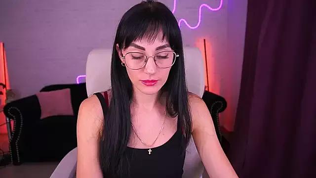 EviLune from StripChat is Freechat