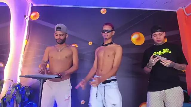 Extreme_boys from StripChat is Freechat