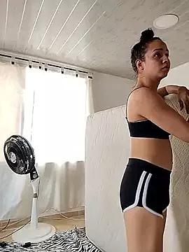Unleash your urge for fetish cams livestreamers with our pick of steaming hot models, versed in the art of seduction and indulgence.