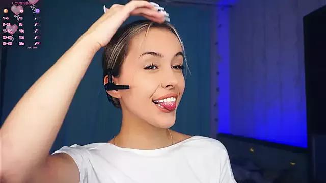 Unleash your urge for fetish cams livestreamers with our pick of steaming hot models, versed in the art of seduction and indulgence.