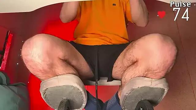 Unleash your urge for fetish cams livestreamers with our pick of steaming hot models, versed in the art of seduction and indulgence.