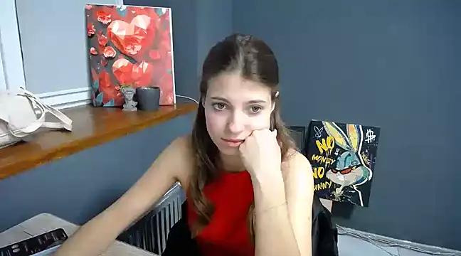 Unleash your urge for fetish cams livestreamers with our pick of steaming hot models, versed in the art of seduction and indulgence.