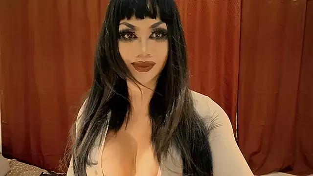 Unleash your urge for fetish cams livestreamers with our pick of steaming hot models, versed in the art of seduction and indulgence.