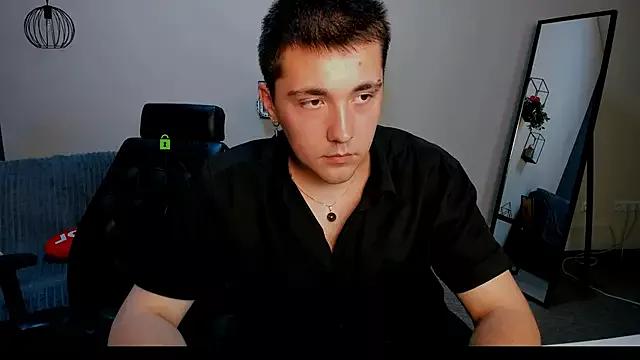 fin_fire from StripChat is Freechat