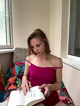 FlexiLil from StripChat is Freechat